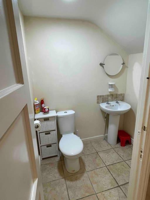 The Old Hay Barn - Games Room, Gym, Sleeps 8 Godmanchester Exterior foto