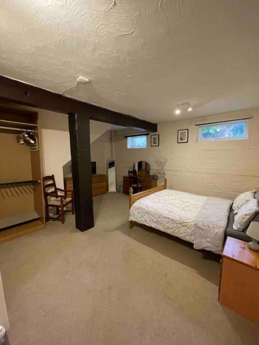 The Old Hay Barn - Games Room, Gym, Sleeps 8 Godmanchester Exterior foto